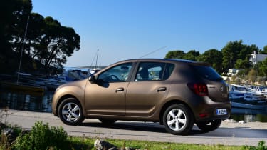 Dacia Sandero 2017 facelift side