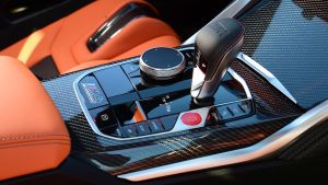 BMW M4 Competition - transmission