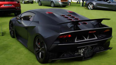 Lamborghini Sesto Elemento