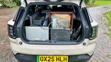 Volvo EX30 Extended Range RWD - boot space