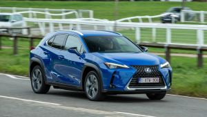 Lexus%20UX%20300e%20review-8.jpg