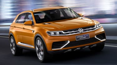 Volkswagen CrossBlue Coupe front tracking