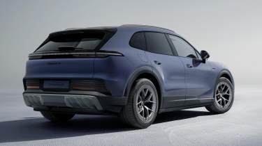 Porsche Cayenne Electric S - studio rear 3/4