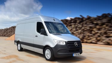 Mercedes Sprinter Van of the Year 2018 tracking