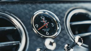 Bentley Continental GT Speed - clock