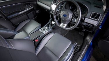 Subaru Levorg - front seats