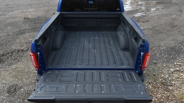 Ford F-150 Raptor pick-up truck - loading area