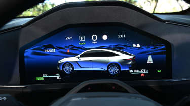 Lexus ES UK - dials