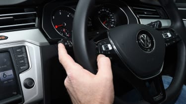 Volkswagen Passat Estate long-term final report - steering wheel controls