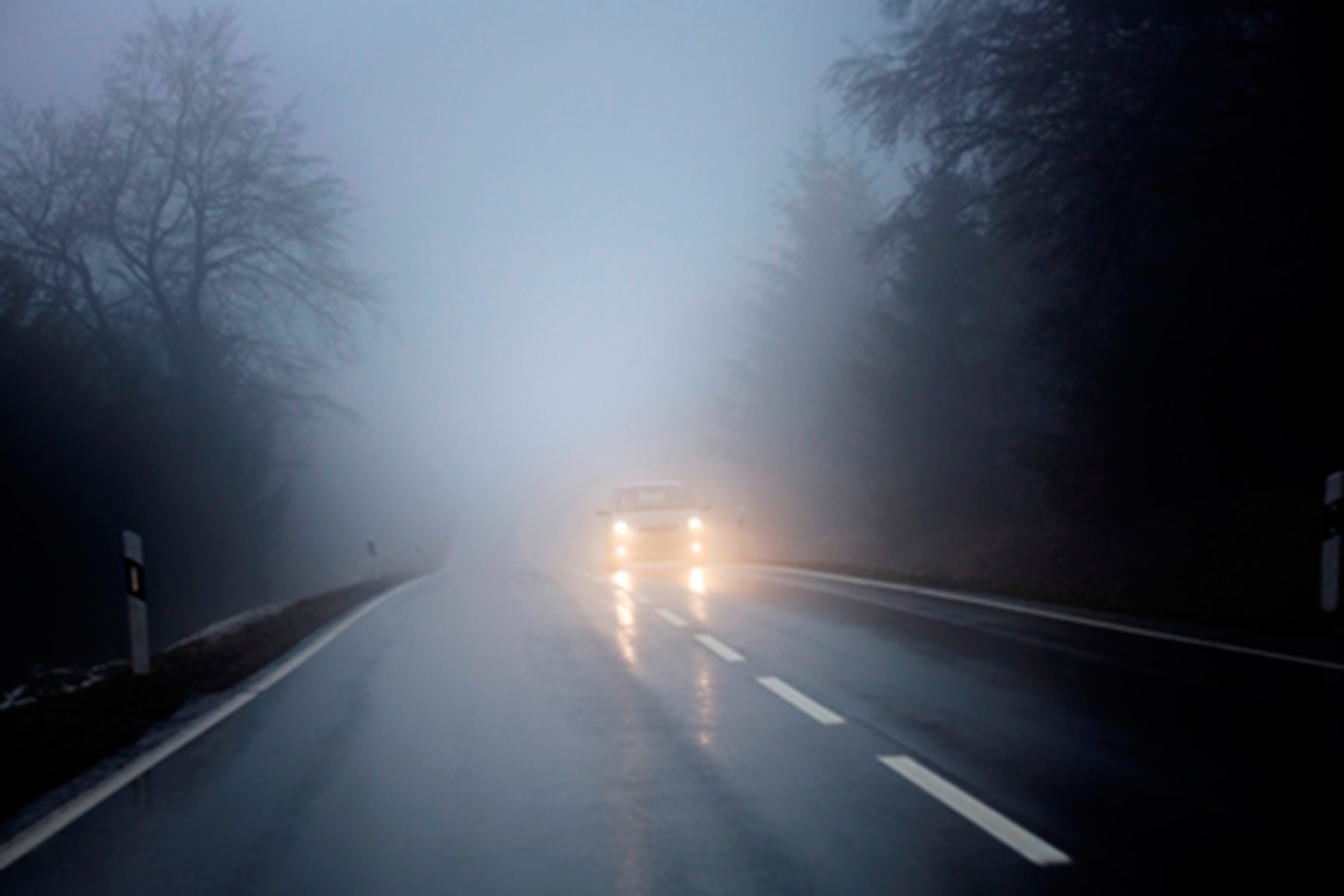 Fog lights and when to use them | Auto Express