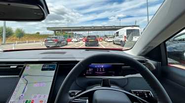 Citroen e-C5 Aircross - toll road