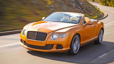 Bentley GT Speed Convertible front tracking