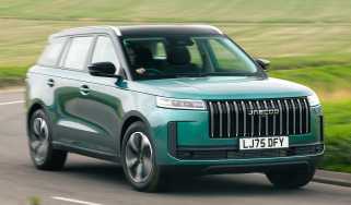 Jaecoo 5 - front cornering