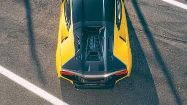 Lamborghini Temerario - rear end top-down view