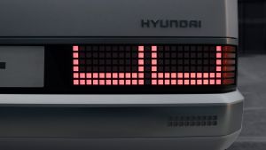 Hyundai Pony - light