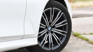BMW 3 Series - wheel