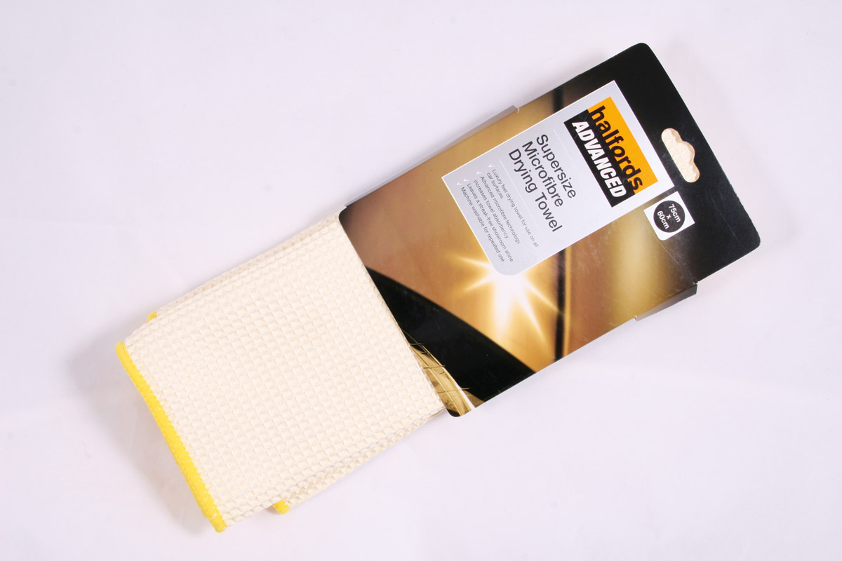 Halfords Advanced Supersize Microfibre Drying Towel | Auto Express