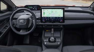 Toyota C-HR+ - cabin