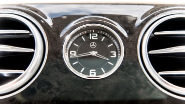 Mercedes S500 AMG 2014 clock