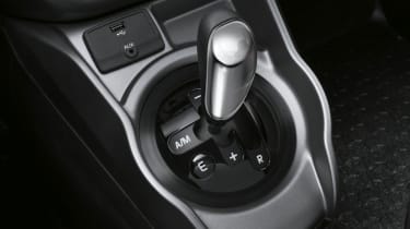Fiat Doblo 2015 - dualogic gearbox