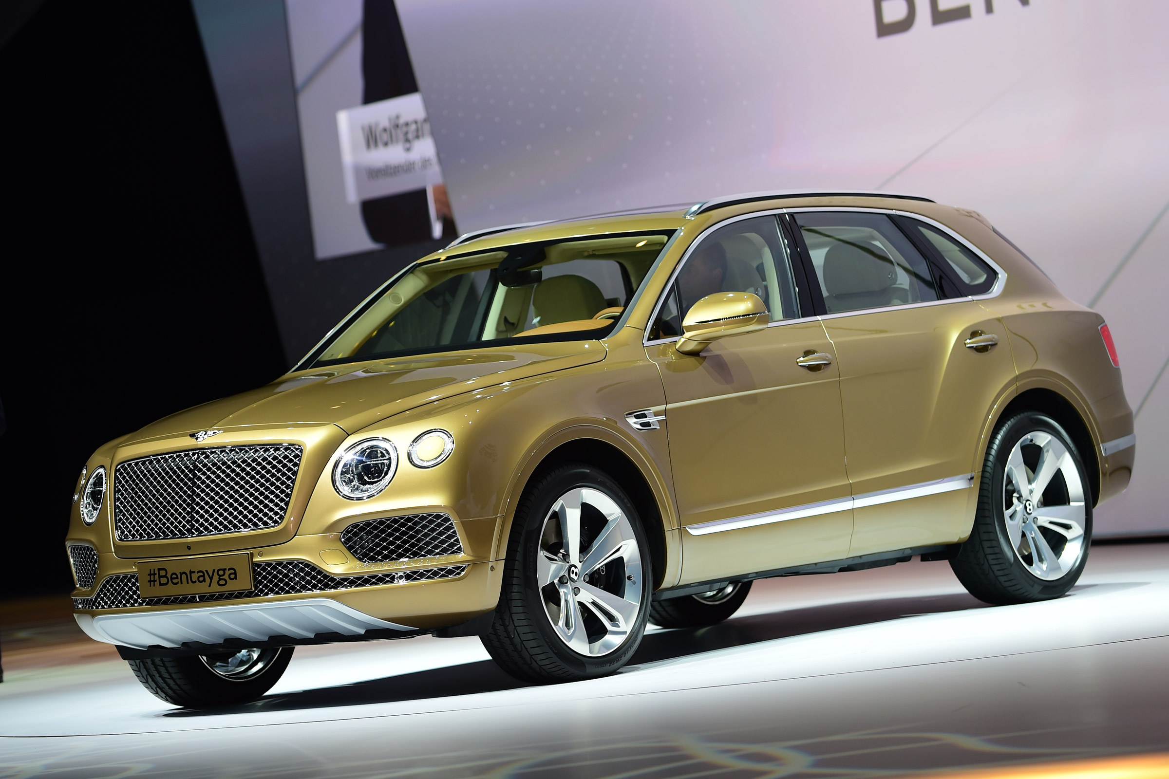 New Bentley Bentayga 2016: Full Frankfurt reveal plus latest info ...