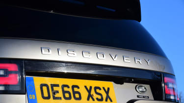 Land Rover Discovery Mk5 - rear detail