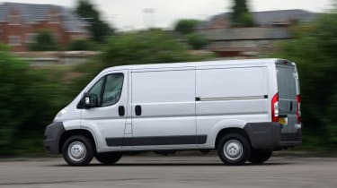 Peugeot Boxer left side