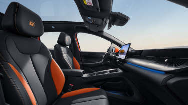 BYD Dolphin G DM-i - interior overview