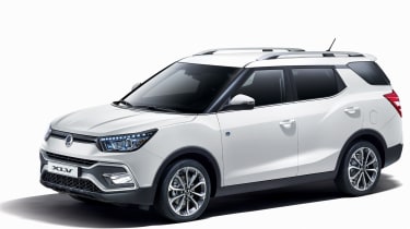 SsangYong Tivoli XLV 2016 - front quarter