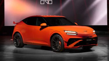 Genesis GV60 Magma - front