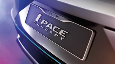 Jaguar I-Pace - studio badge