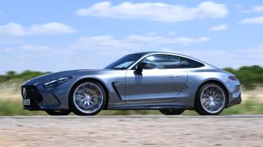 Mercedes-AMG GT 55 - side