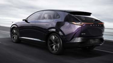 Mazda CX-6e - rear tracking