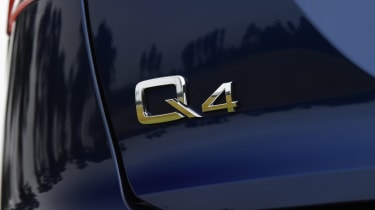 Audi Q4 e-tron vs Mercedes EQA 