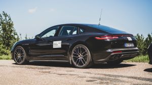 Porsche%20Panamera%20prototype-2.jpg