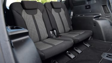 Kia Sorento - rear seats