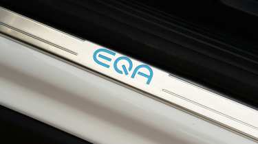 Used Mercedes EQA - sill