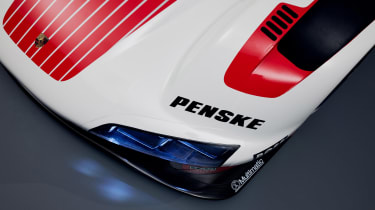 Porsche 963 - Penske badge