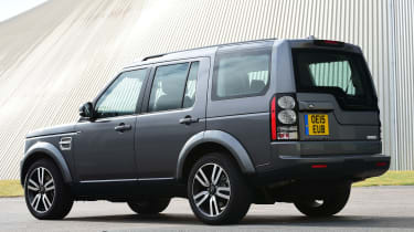 Land Rover Discovery - rear static