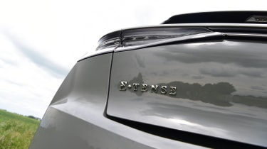 DS 4 - rear badge