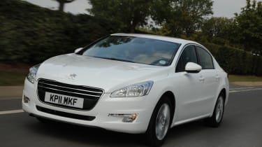 Peugeot 508 front tracking