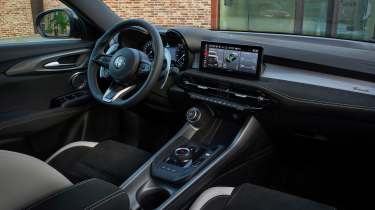 Alfa Romeo Tonale - cabin