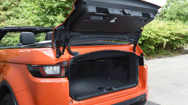 Range Rover Evoque Convertible - boot