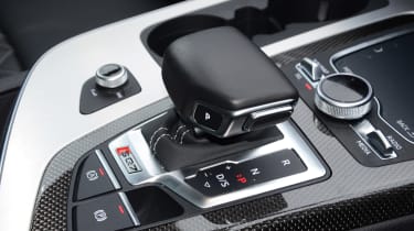 Audi SQ7 long term test - first report controls