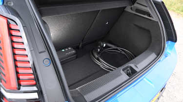 Alpine A290 - boot space