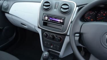 Dacia Logan MCV dashboard