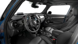 MINI 5-door hatch facelift - cabin