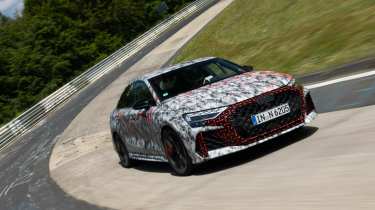 Audi RS 3 facelift disguised 2024 Karussell nurburgring