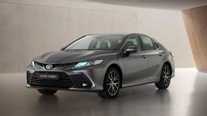 Toyota%20Camry%202021-2.jpg