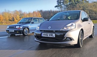 Renaultsport Clio 200 Raider vs Renault 5 GT Turbo Raider